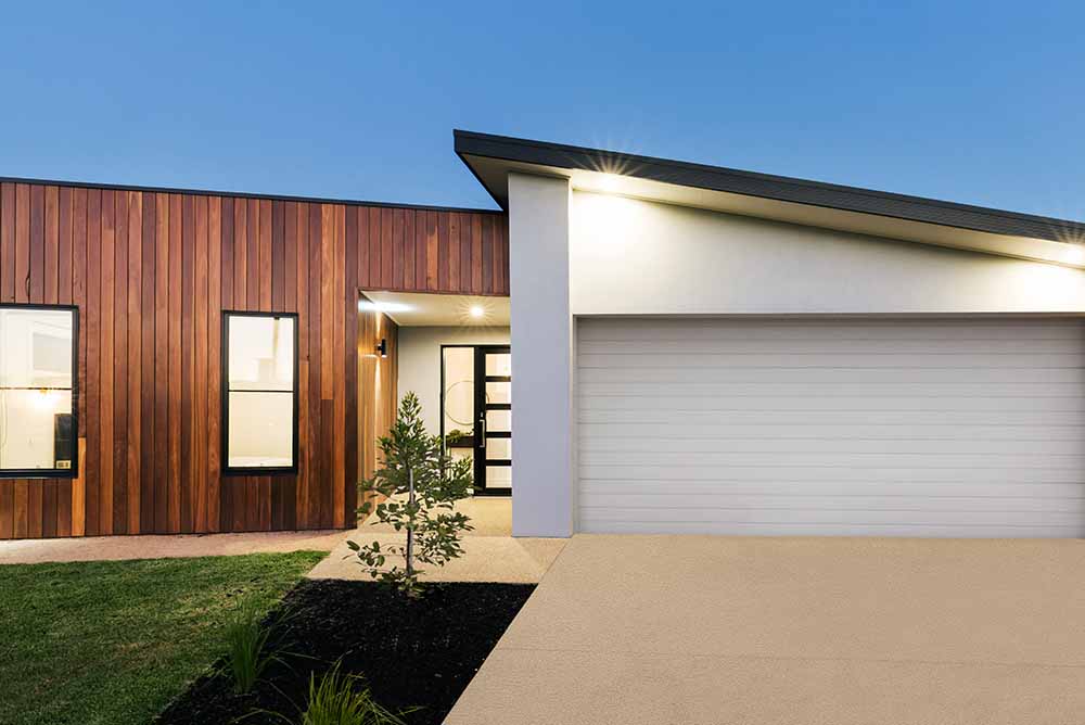 Modern House — Property Valuation in Caloundra, QLD Modern House — Property Valuation in Caloundra, QLD